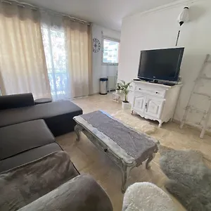 Studio Proche Croisette Appartement